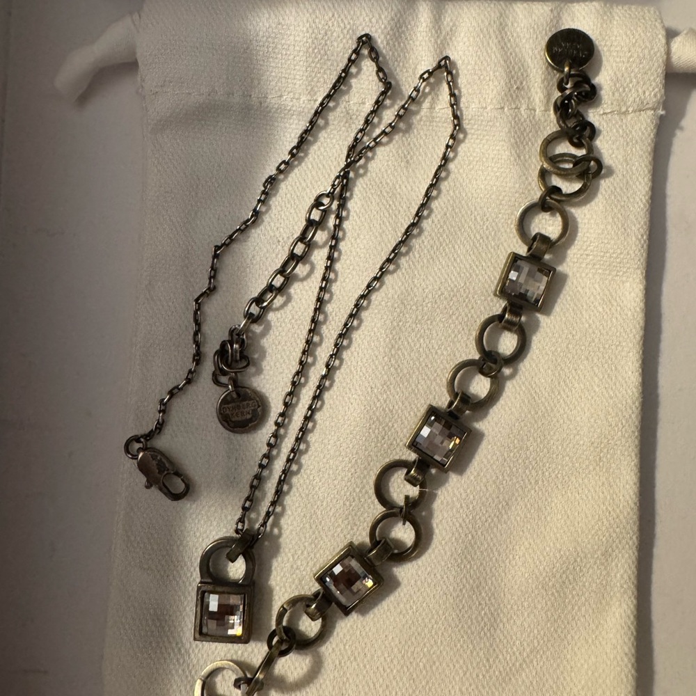 Elegant Silver Chain Bracelet